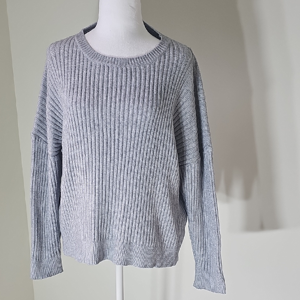 Fashion Nova Light Gray Ribbed Sweater